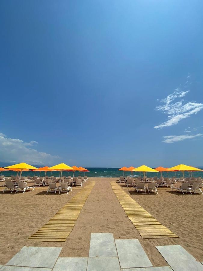 Buka Sandy Beach Messíni Exterior foto